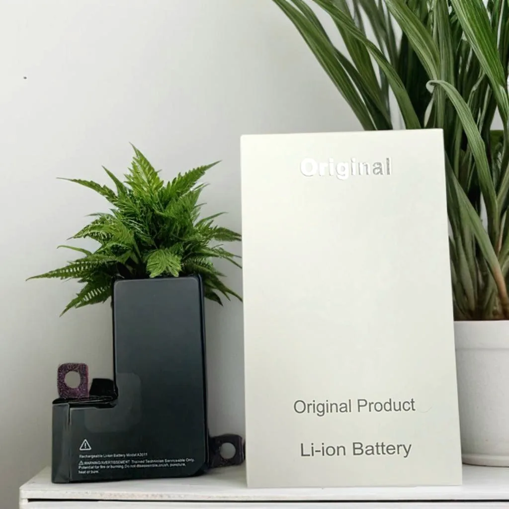 Аккумулятор / батарея для iPhone 13 Pro Max, Премиум - усиленная 4700 mAh (с верификацией)